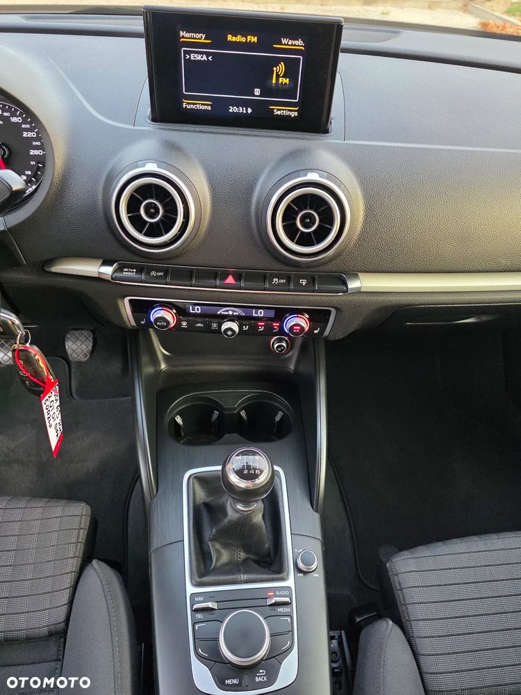 Audi A3 Sportback - 21
