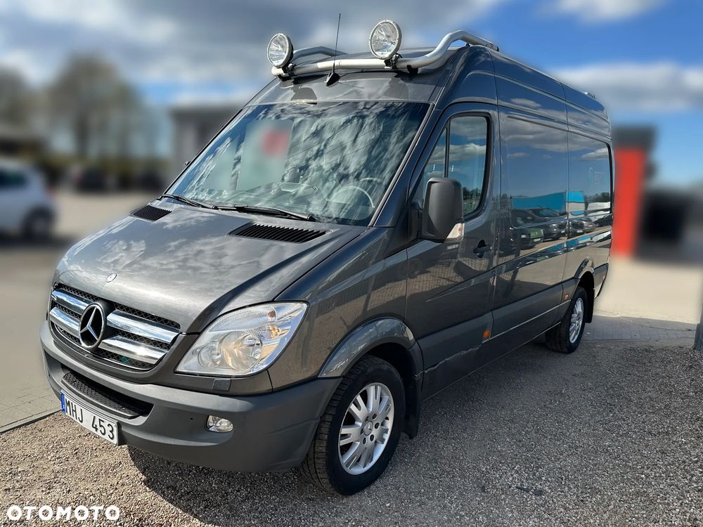 Mercedes-Benz Sprinter W906 - 1