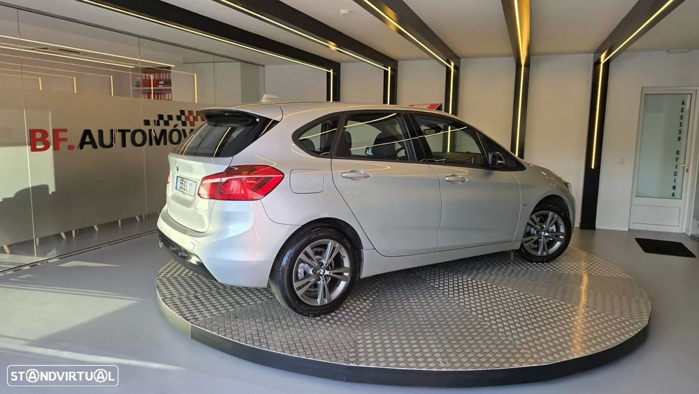 BMW 216 Active Tourer d Line Sport - 4