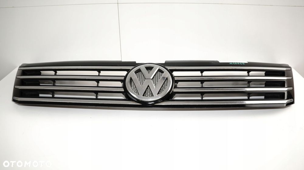 GRILL ATRAPA ZDERZAKA VW PASSAT B7 10-14R - 13