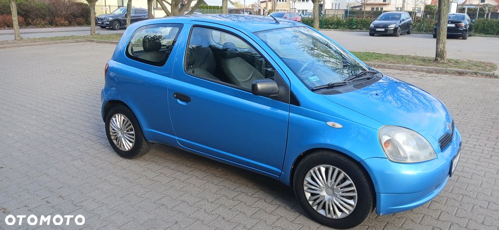 Toyota Yaris 1.0 Luna - 3