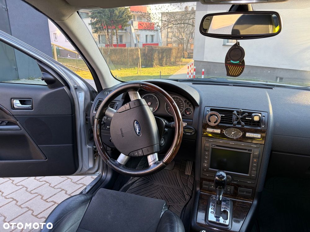 Ford Mondeo 2.0 TDCI Ghia - 7