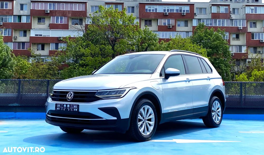 Volkswagen Tiguan 1.4 eHybrid OPF DSG Life - 2