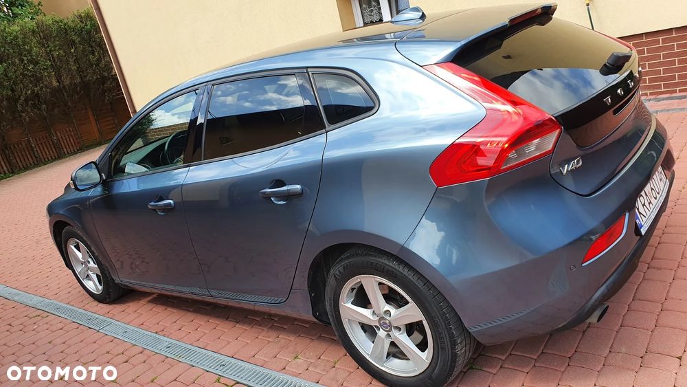 Volvo V40 T3 Momentum - 40