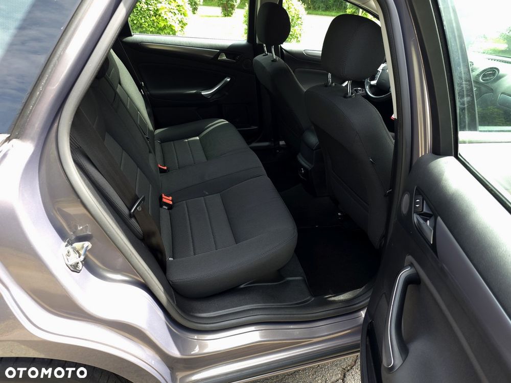 Ford Mondeo 2.0 TDCi Titanium - 10