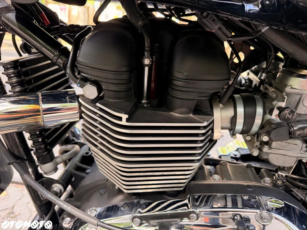 Triumph America - 29