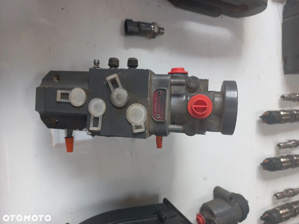 Valtra części ,wtryskiwacze V837079827,ACV082333A,V837074846,pompa adblue,bosch,zawór proporcjonalny V36060600,ACV0226710,ACV0139620,SIŁOWNIK ACP0401730,ACX3989990 CYLINDER hamulcowy,ACV0236180 Dmuchawa,V837074861.chłodnica intercoller,ACV0303150,MAHLE,MN233310-0160,ACW034324C,Q,ZAWIASY,wentylator,wiskoza - 5