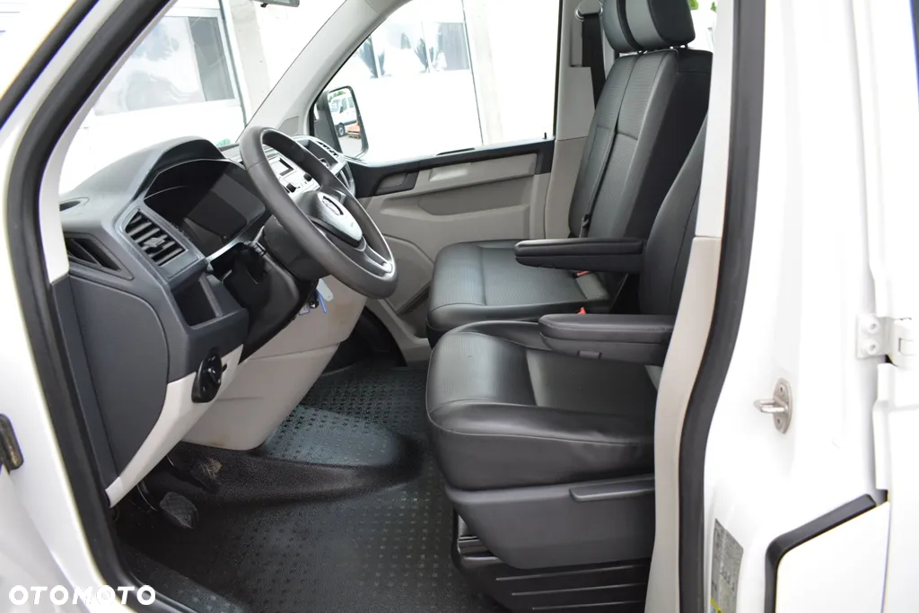 Volkswagen TRANSPORTER T6 DOKA - 22