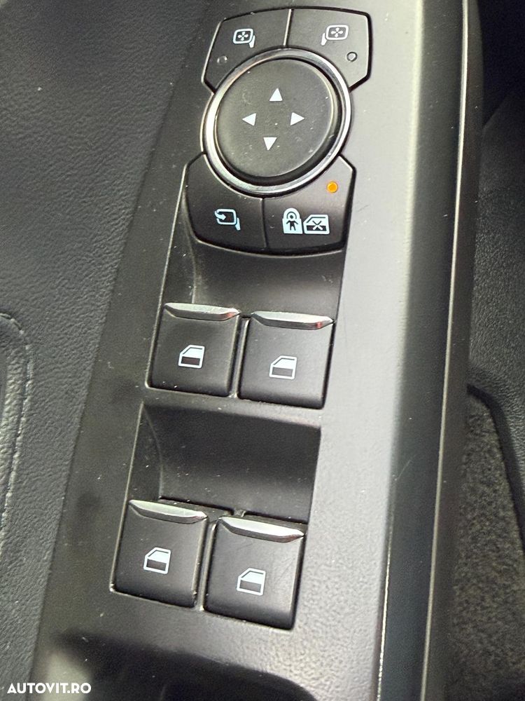 Ford Focus 1.0 EcoBoost Active Business - 11