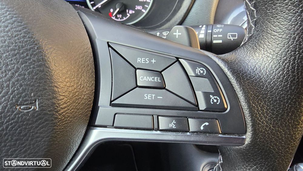 Nissan Juke 1.0 DIG-T N-Connecta DCT - 16