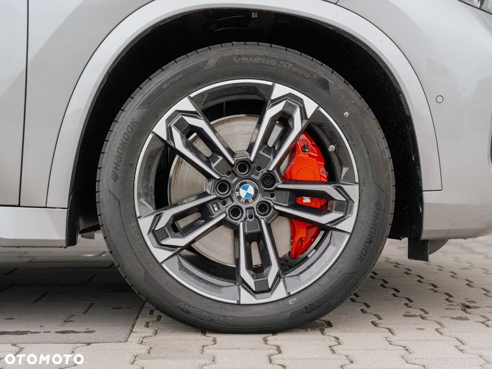 BMW X1 xDrive23i mHEV - 7