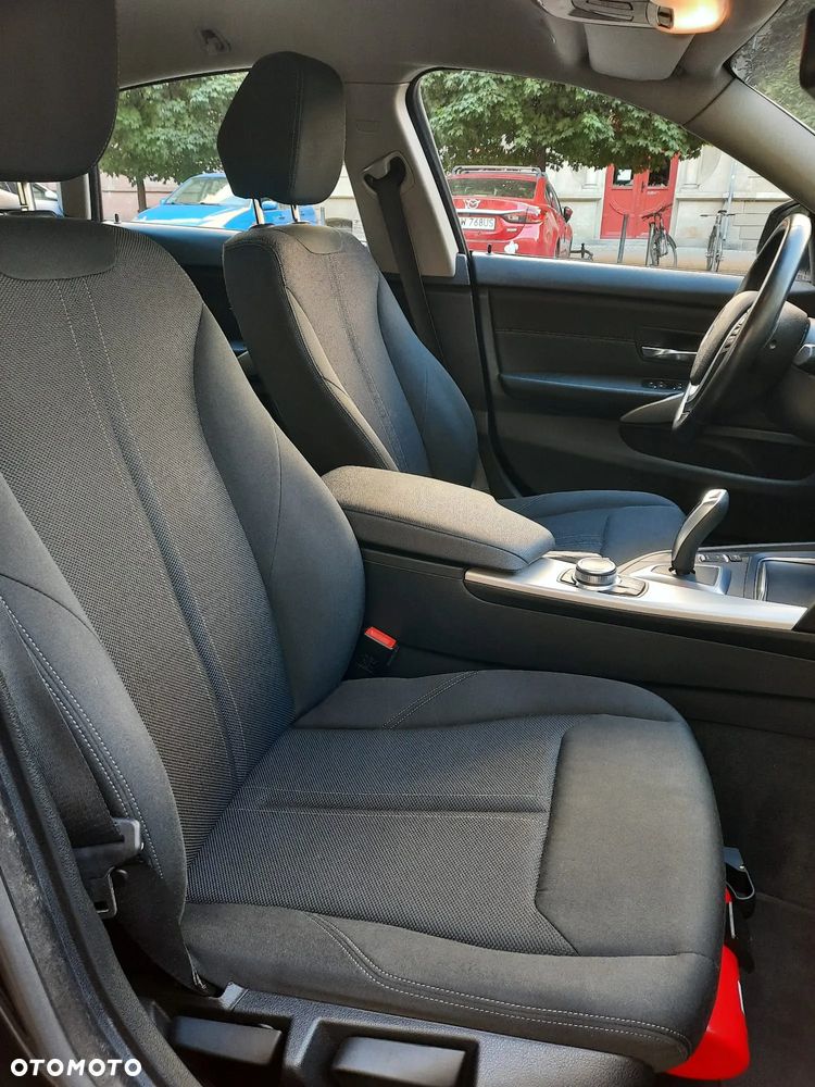 BMW Seria 4 420i xDrive - 17
