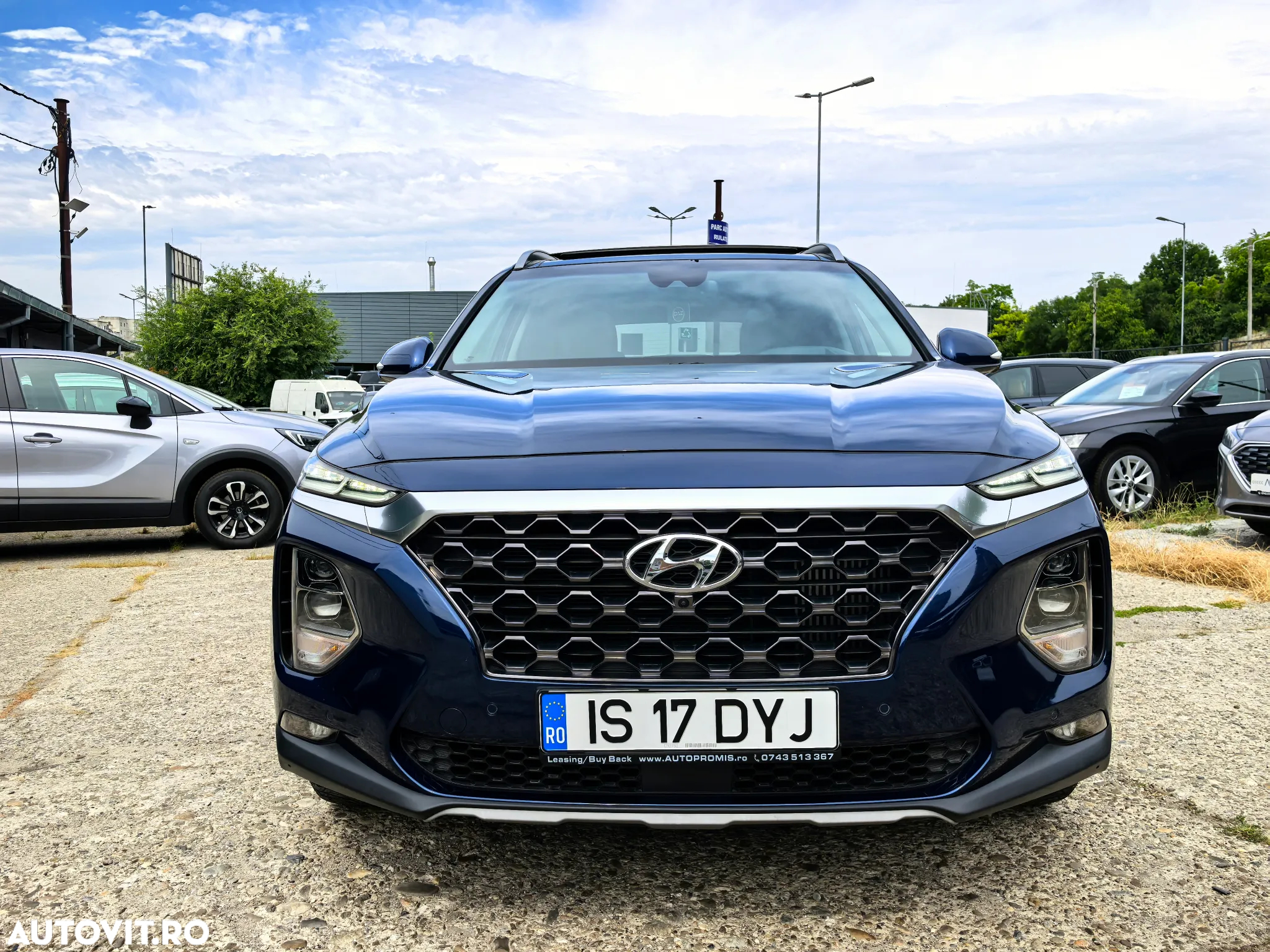 Hyundai Santa Fe 2.2 CRDi 4WD Automatik SEVEN Premium - 9