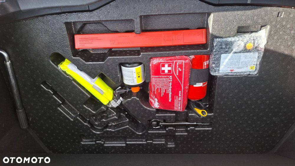 Toyota C-HR 1.8 Hybrid Premium - 21