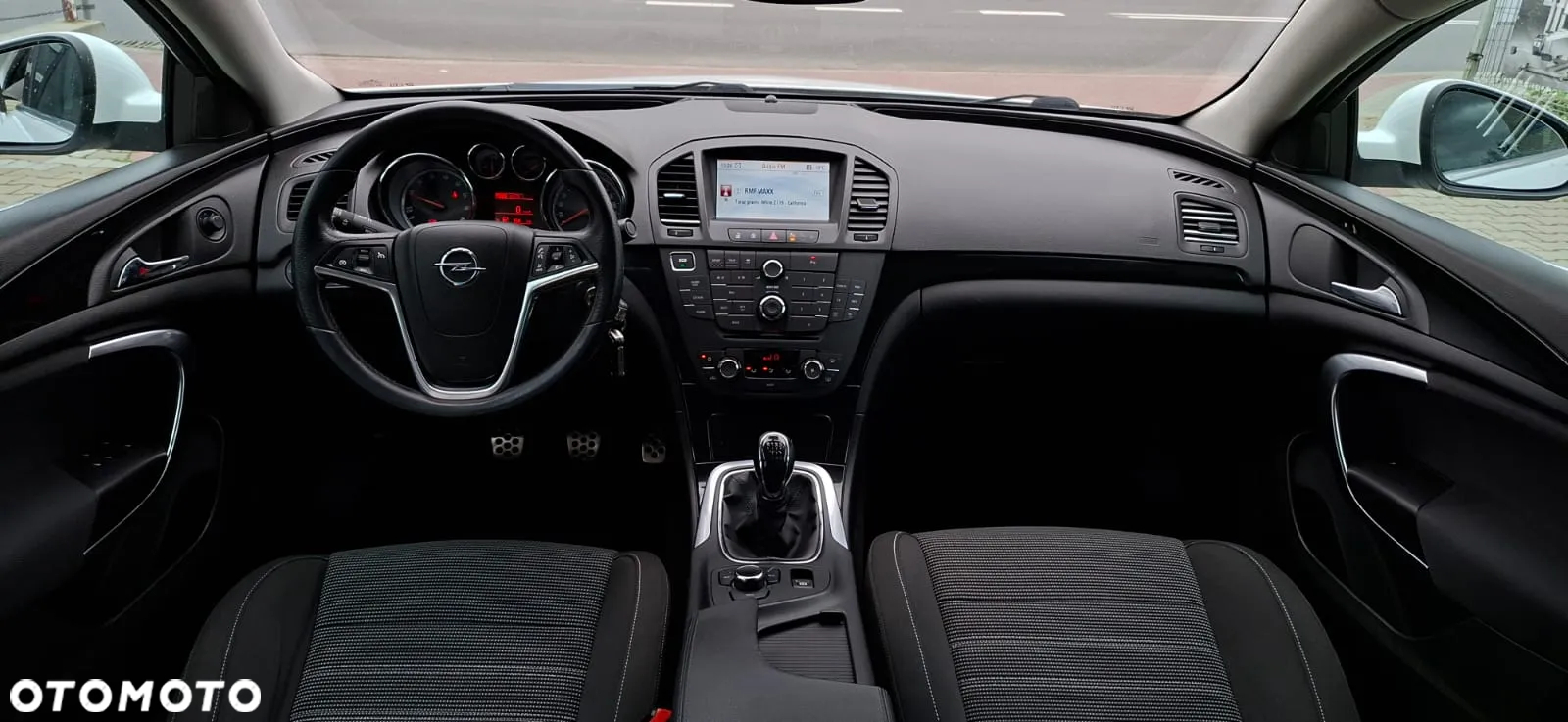 Opel Insignia 1.4 T Cosmo S&S - 10