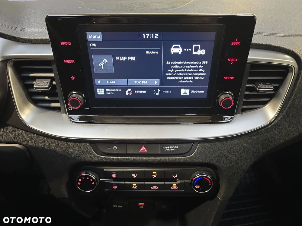 Kia XCeed 1.4 T-GDI M - 24
