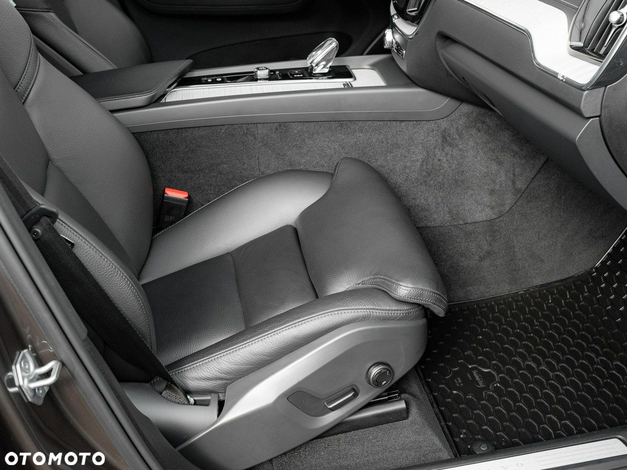 Volvo XC 60 - 33