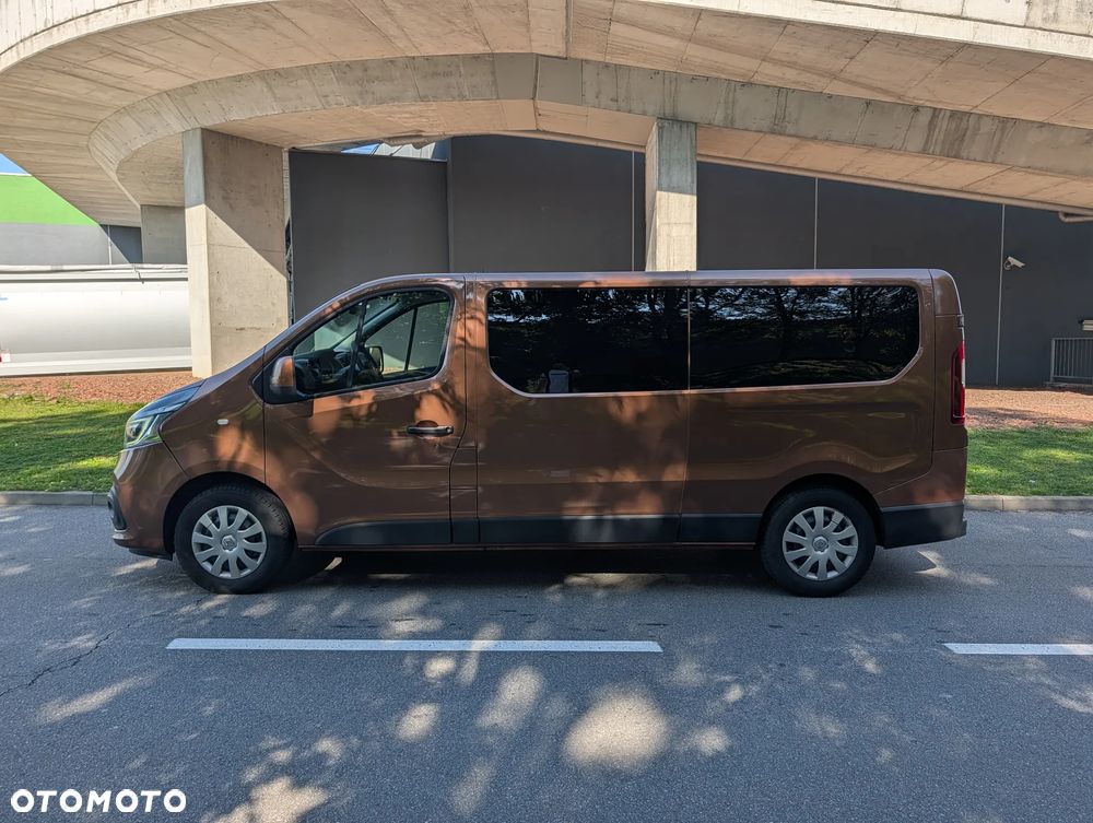 Renault Trafic - 23