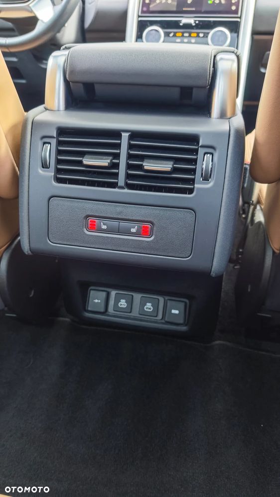 Land Rover Discovery - 22