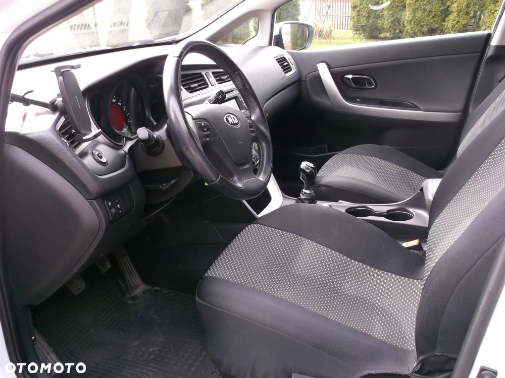 Kia Ceed 1.6 CRDi XL - 6
