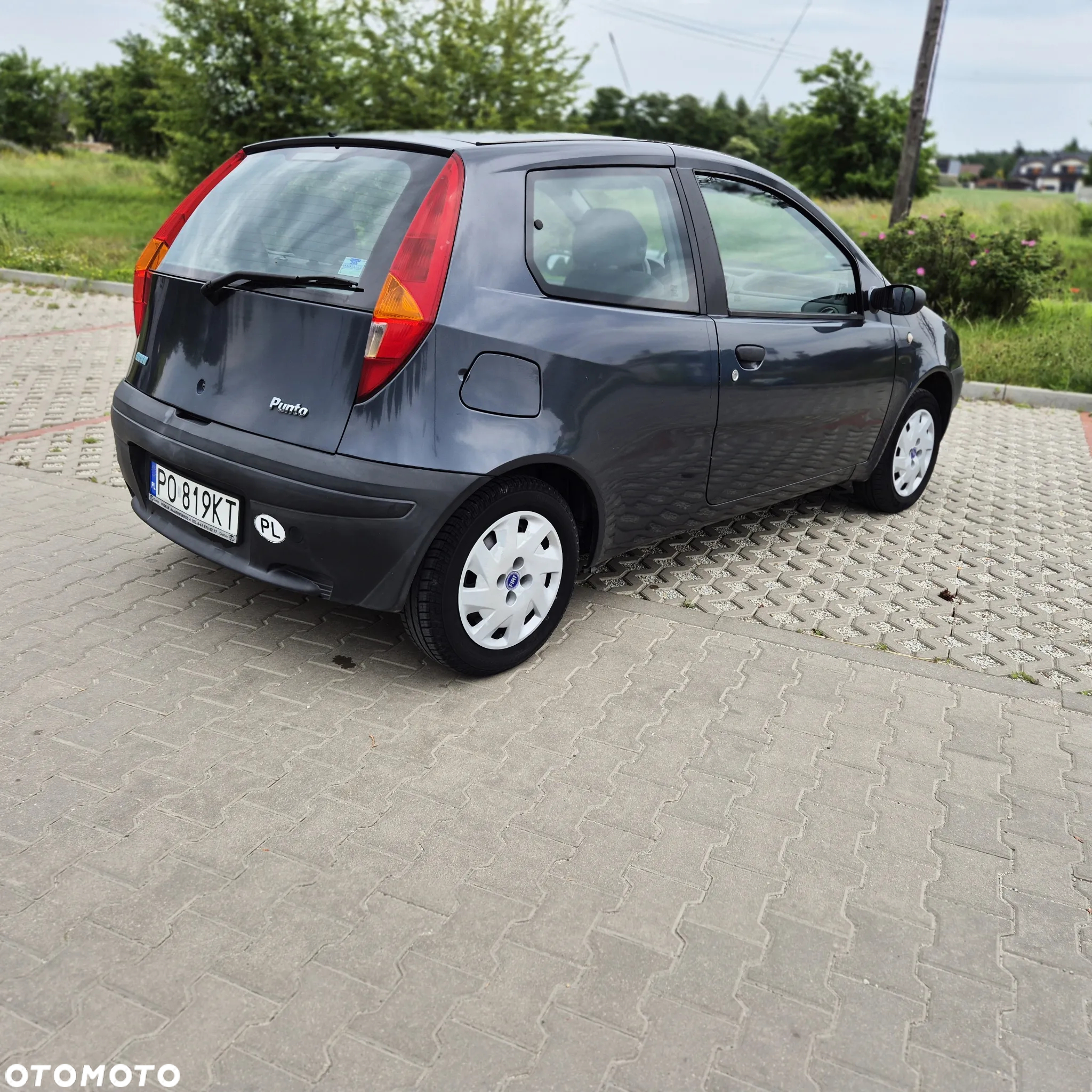 Fiat Punto 1.2 8V - 4