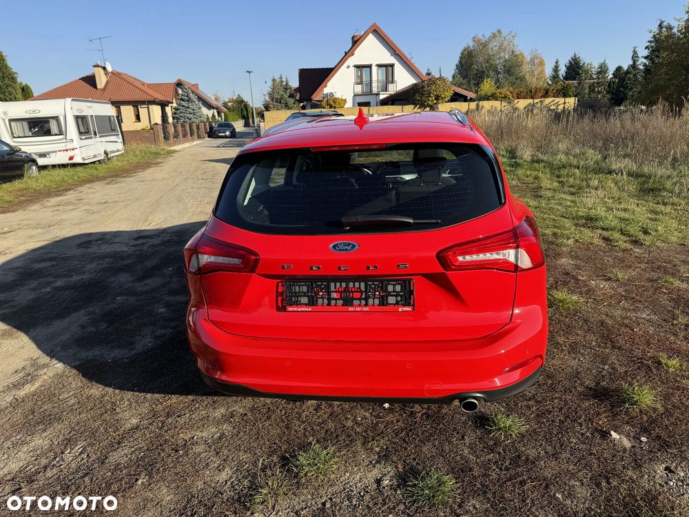 Ford Focus 1.5 EcoBlue Start-Stopp-System TITANIUM DESIGN - 14