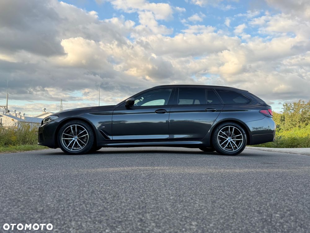 BMW Seria 5 520d M Sport sport - 11