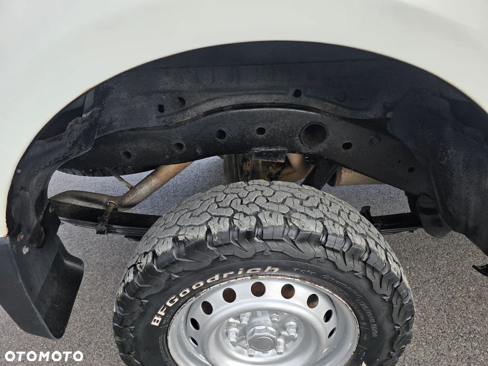 Mitsubishi L200 2.5 DID SC Inform - 28