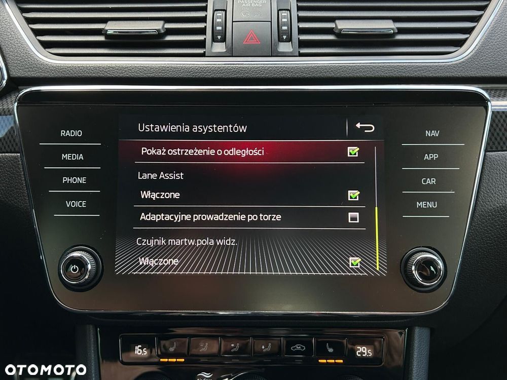 Skoda Superb 2.0 TSI 4x4 Sportline DSG - 32