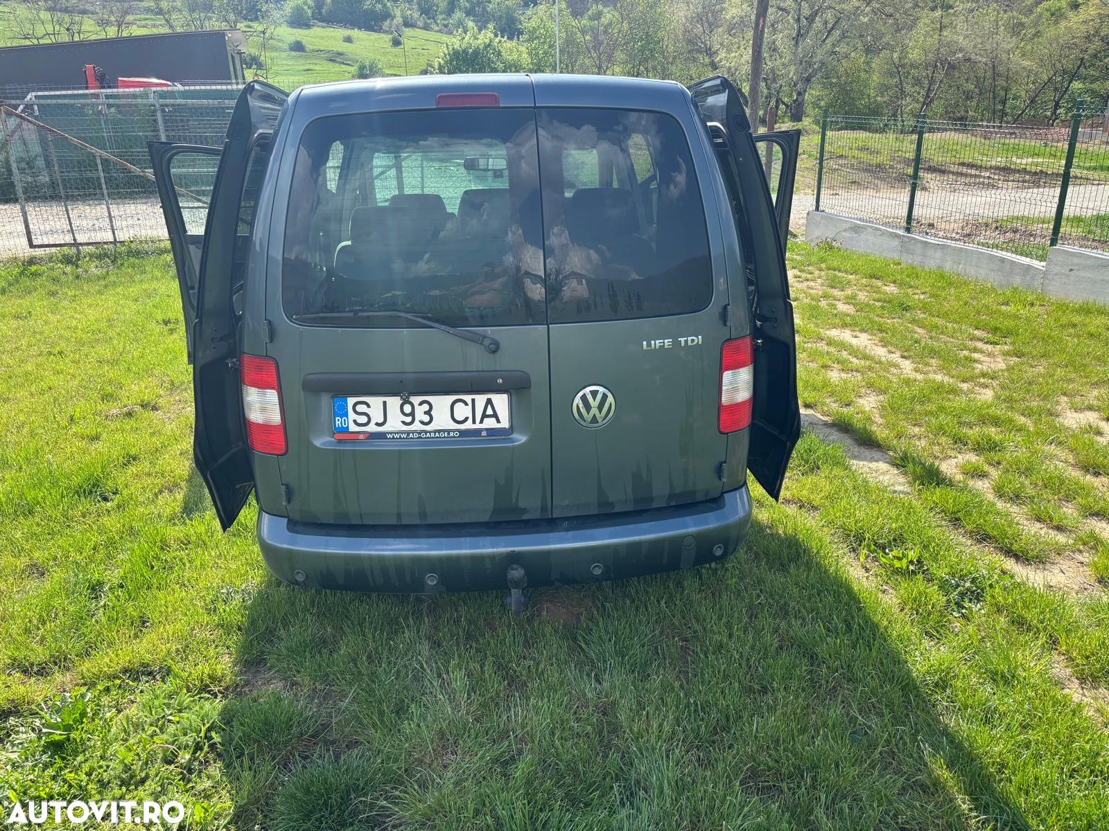 Volkswagen Caddy 1.9 TDI DPF DSG Familie (7-Si.) - 3