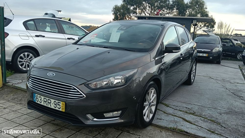 Ford Focus 1.0 SCTi ST-Line - 2