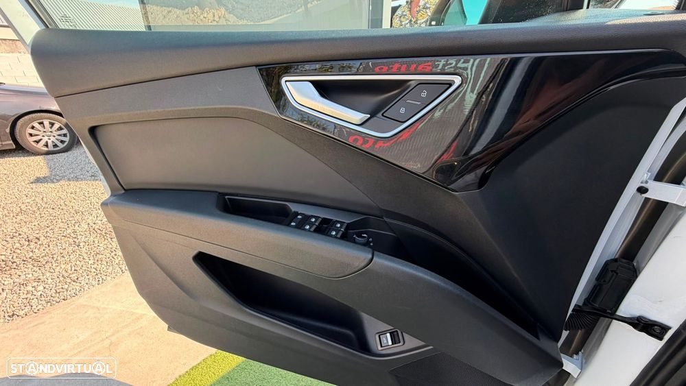 Audi Q4 e-tron 45 quattro 82 kWH - 49