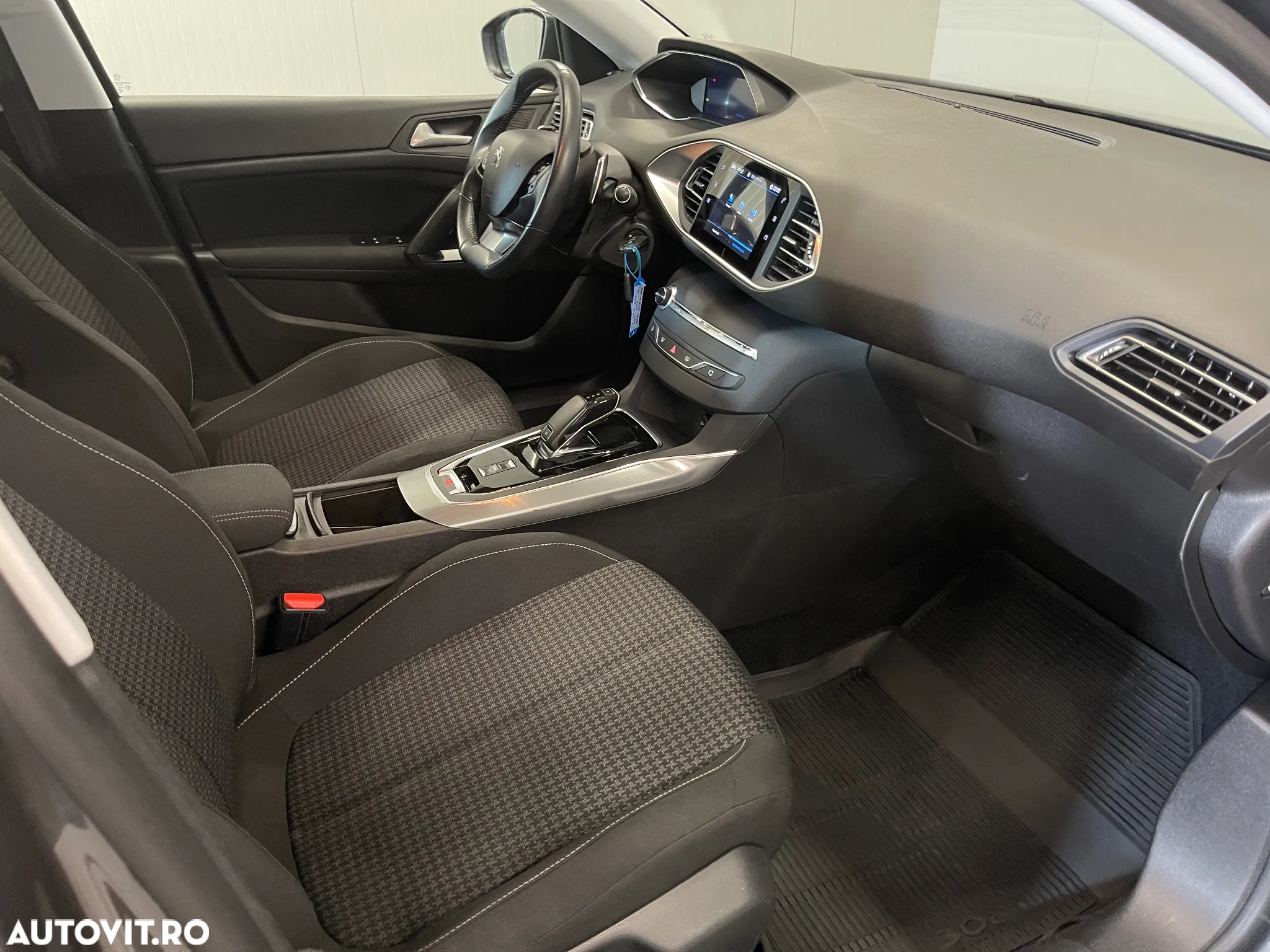 Peugeot 308 1.5 BlueHDi FAP STT EAT8 Active Pack - 10