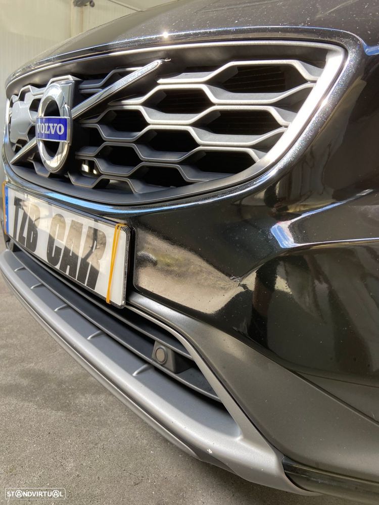 Volvo V60 Cross Country 2.0 D4 Pro - 45