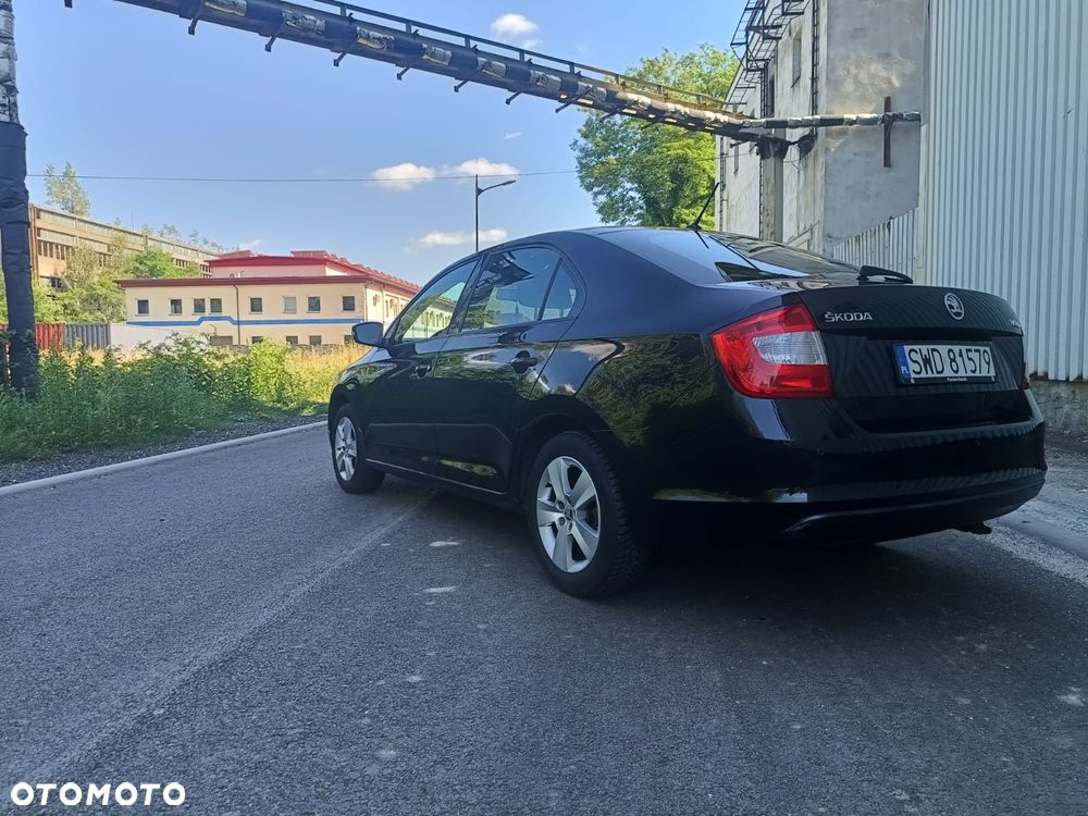 Skoda RAPID 1.2 TSI Ambition - 4