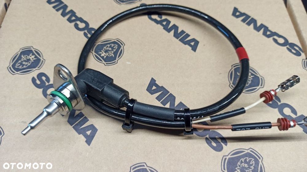 NOWY ORYGINAŁ CZUJNIK TEMPERATURY SCANIA 2039036 - 1