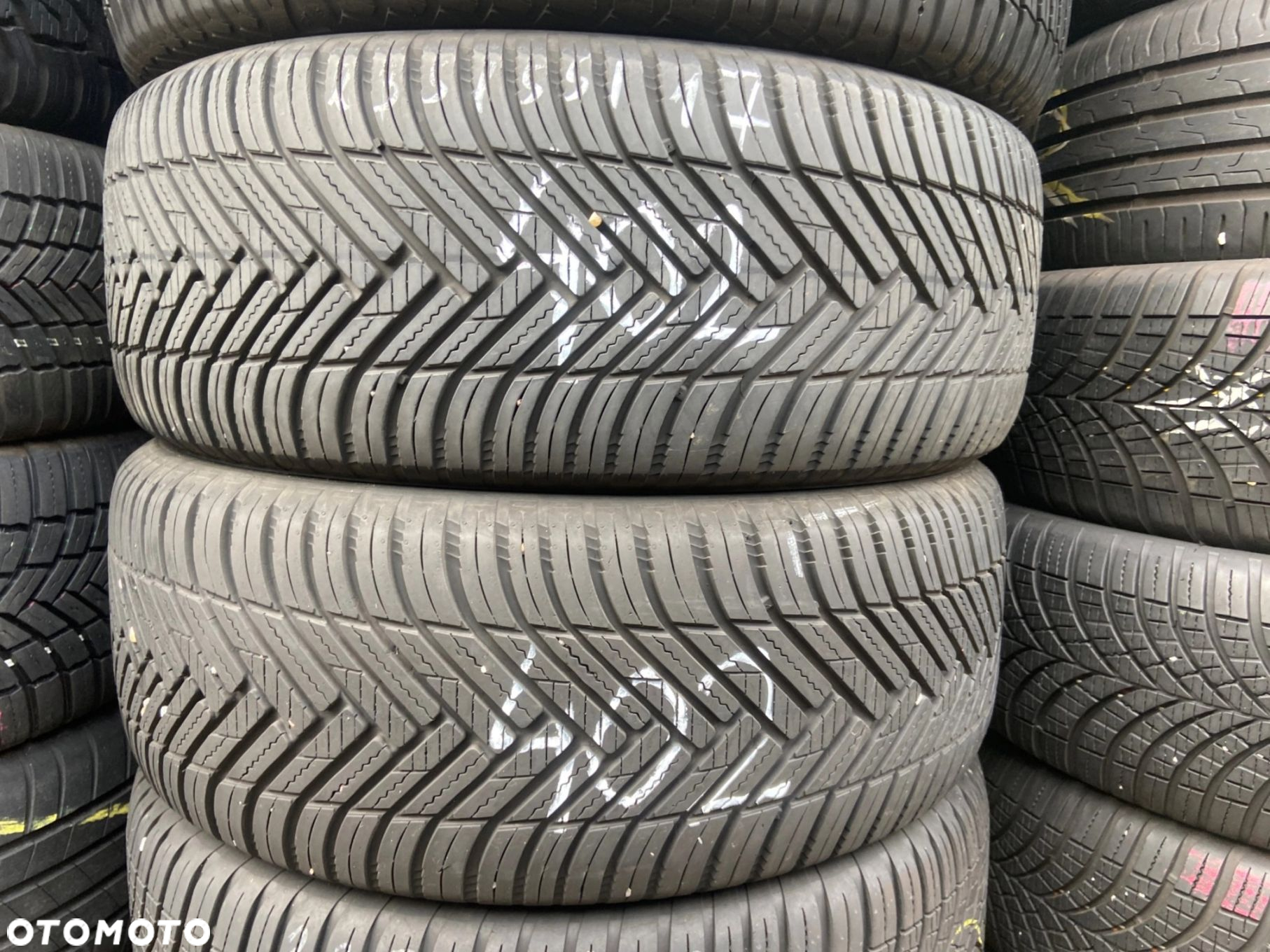 235/55/17 Hankook Kinergy 4S2_6,5mm_2szt_(402)D - 2