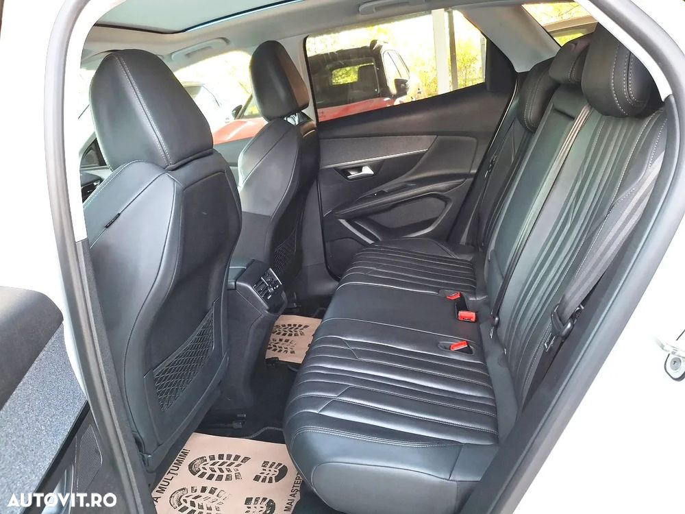 Peugeot 3008 PureTech 130 Stop & Start GPF EAT8 Allure - 10