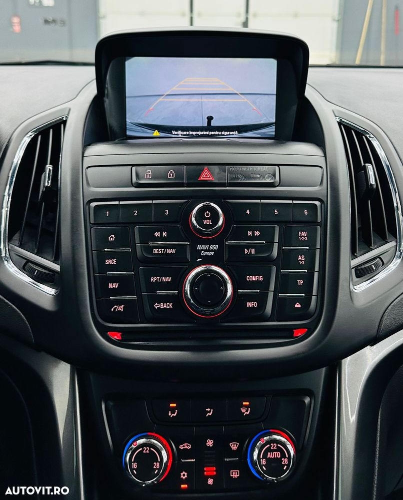 Opel Zafira 2.0 CDTI Start/Stop Cosmo - 26