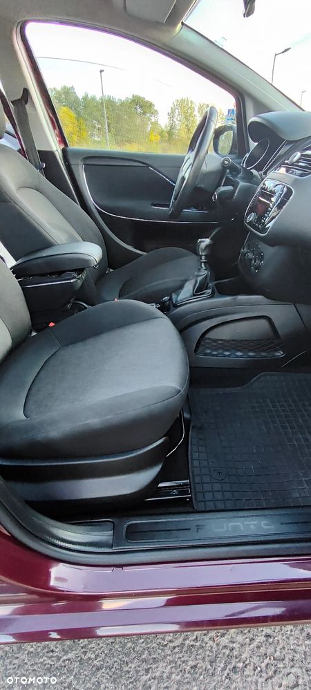Fiat Punto 1.4 Easy S&S - 21