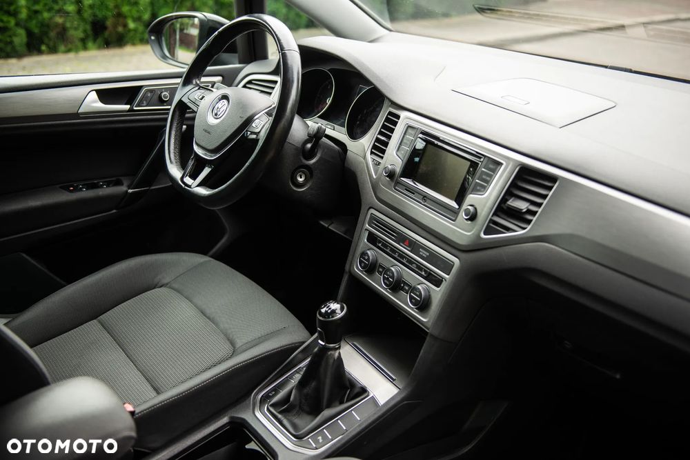 Volkswagen Golf Sportsvan 2.0 TDI (BlueMotion Technology) Comfortline - 28