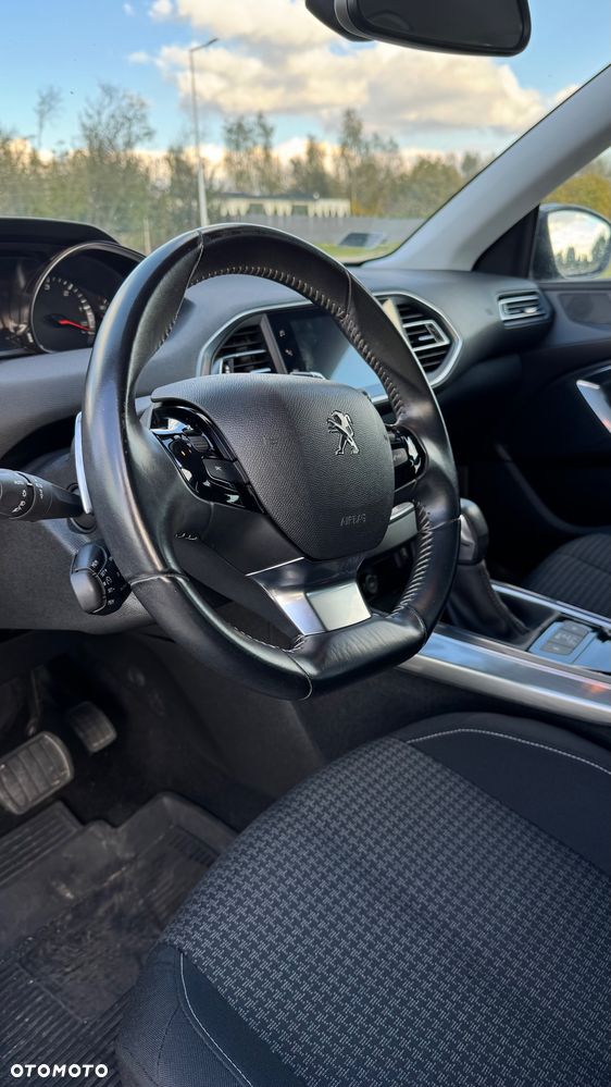 Peugeot 308 1.5 BlueHDi Active S&S EAT6 - 12