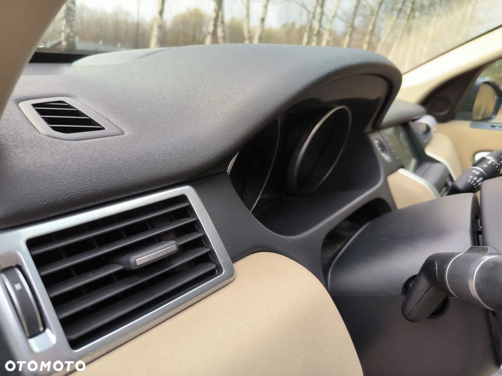 Land Rover Discovery Sport 2.0 Si4 HSE - 11