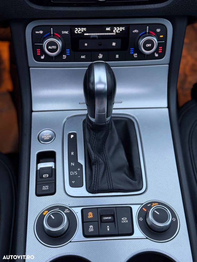 Volkswagen Touareg 3.0 V6 TDI SCR Blue Motion DPF Automatik Terrain Tech Exclusive - 33