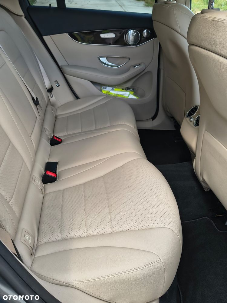 Mercedes-Benz GLC 300 4-Matic - 21
