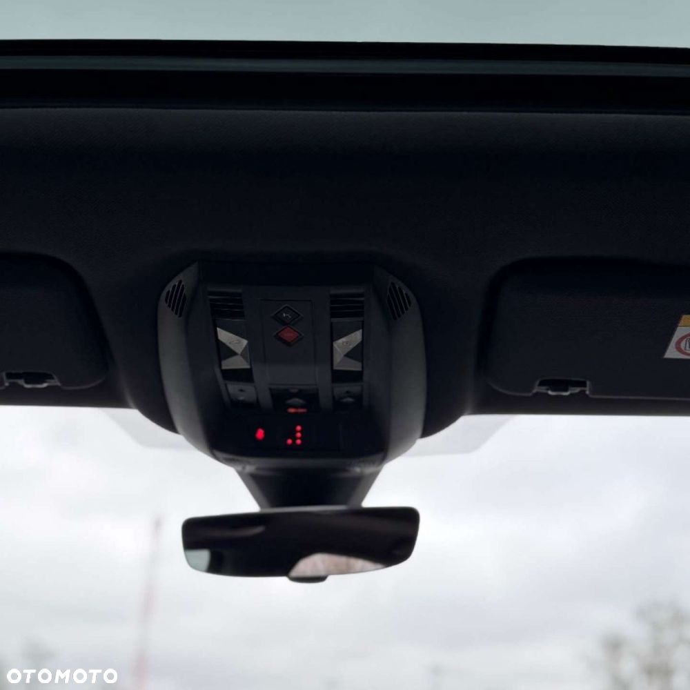 DS Automobiles DS 7 - 22