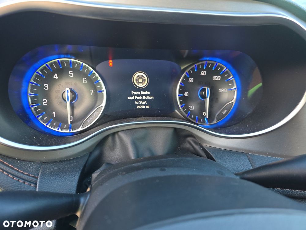 Chrysler Pacifica - 11