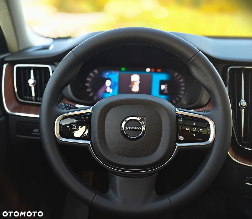 Volvo XC 60 B5 B Geartronic RDesign - 24