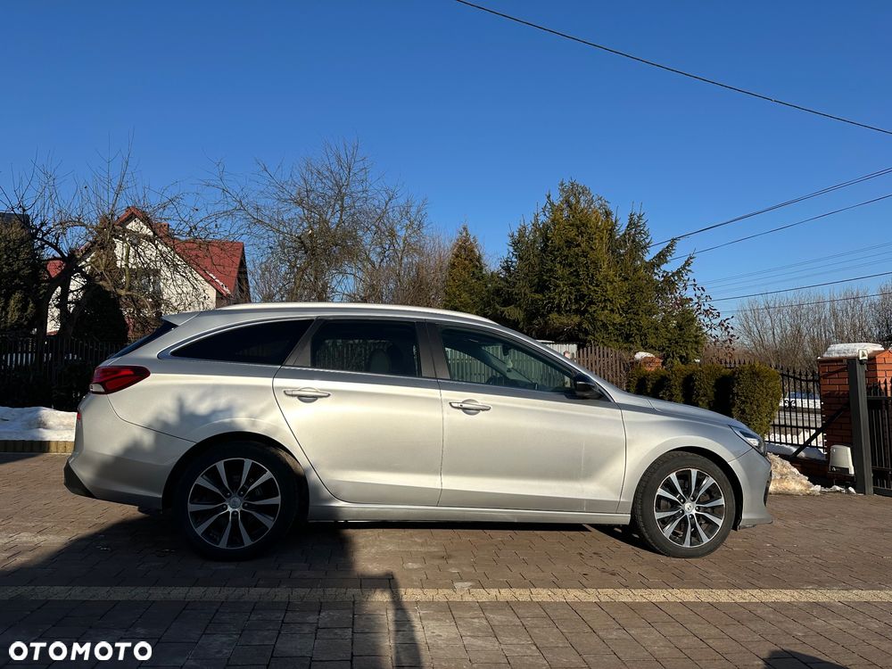 Hyundai i30 1.4 T-GDI DCT Premium - 7