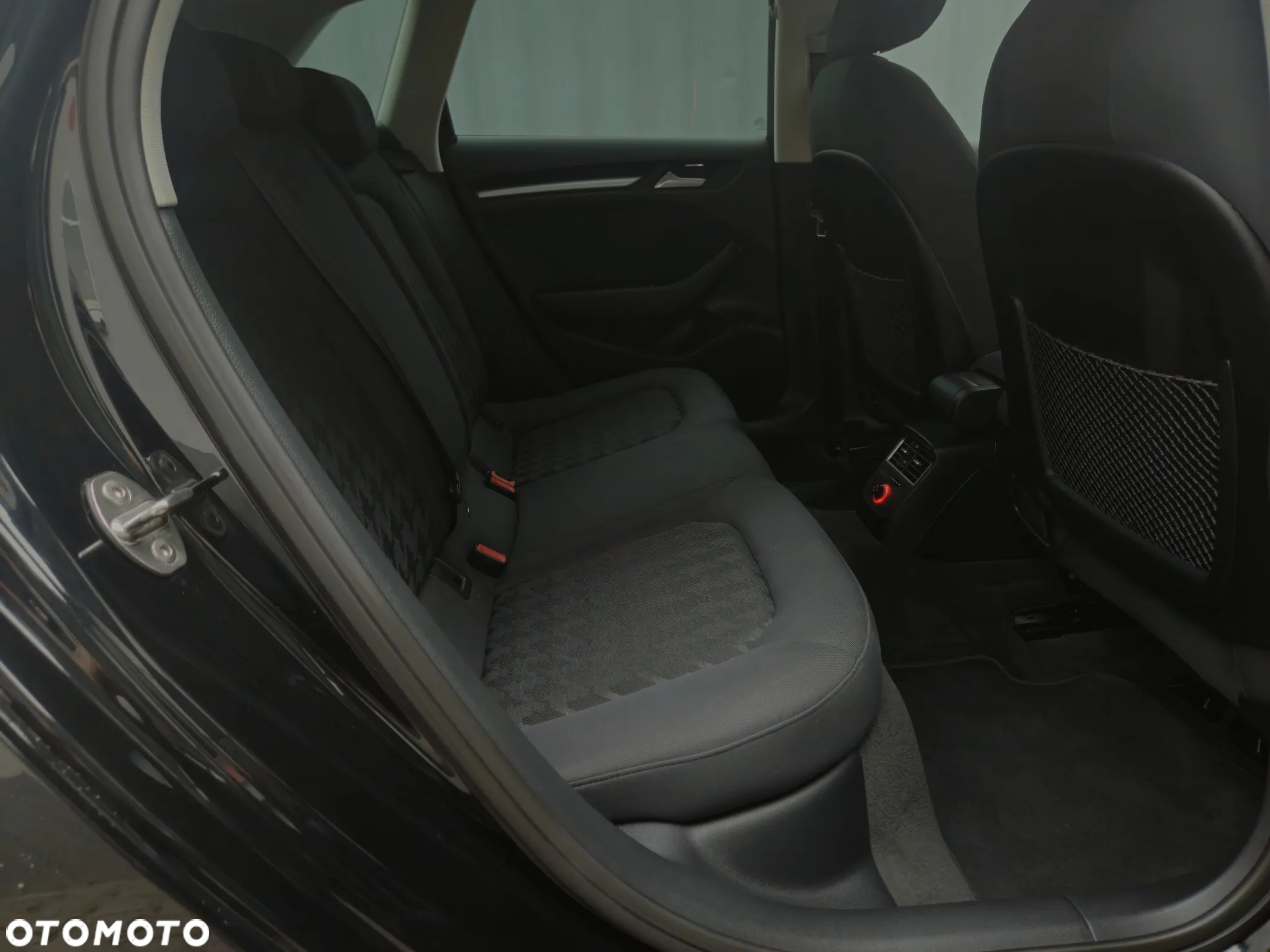 Audi A3 1.4 TFSI Sportback Ambiente - 23
